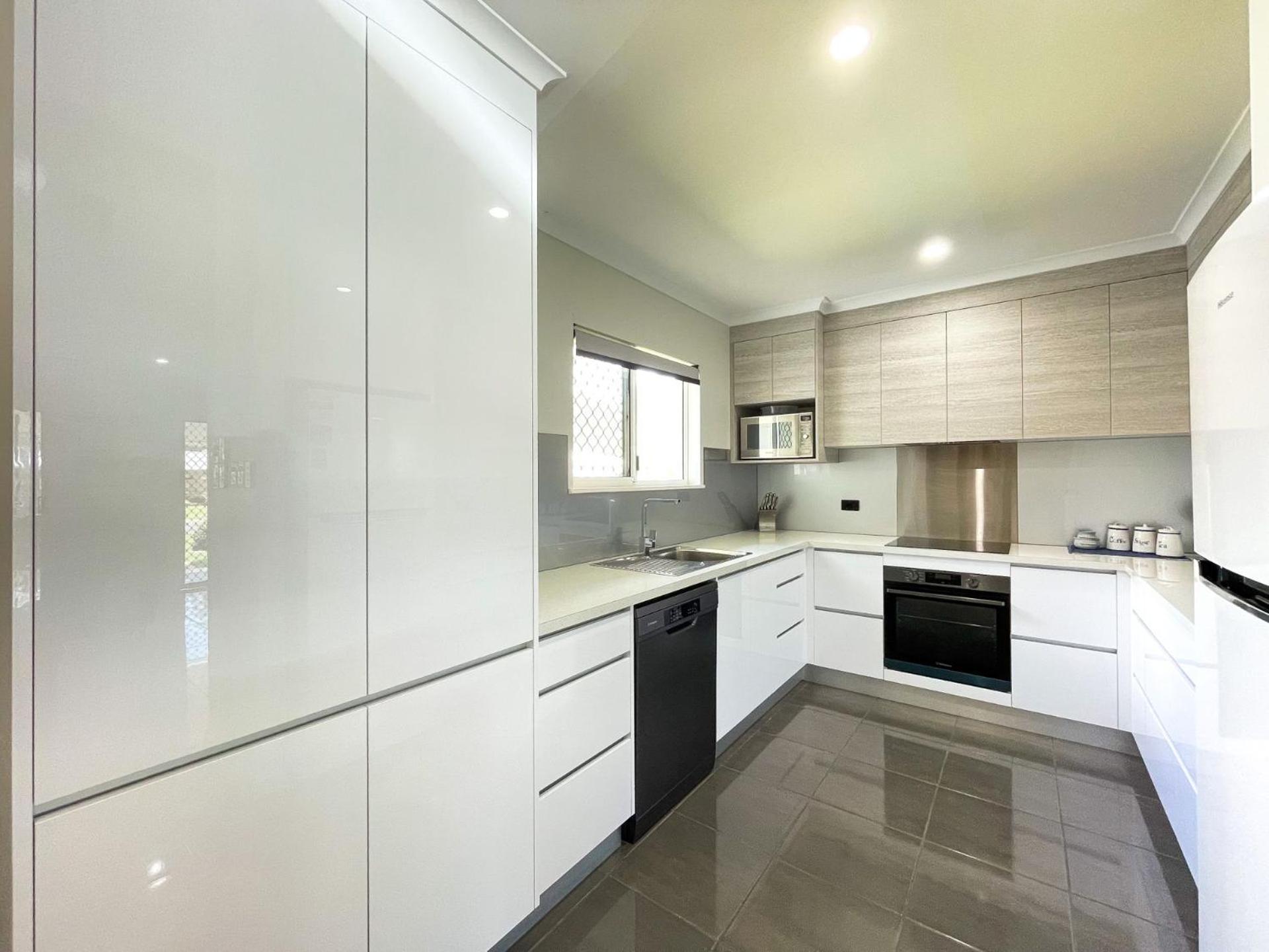 Beach House On Burrum- Close To Beach- 3Br- Wifi-Foxtel Woodgate Esterno foto